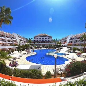 Parque Santiago I - Playa de las Americas (Tenerife)