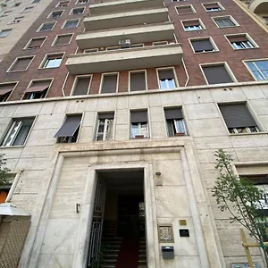 Apartament Di Simona A Due Passi Da San Pietro, Rzym